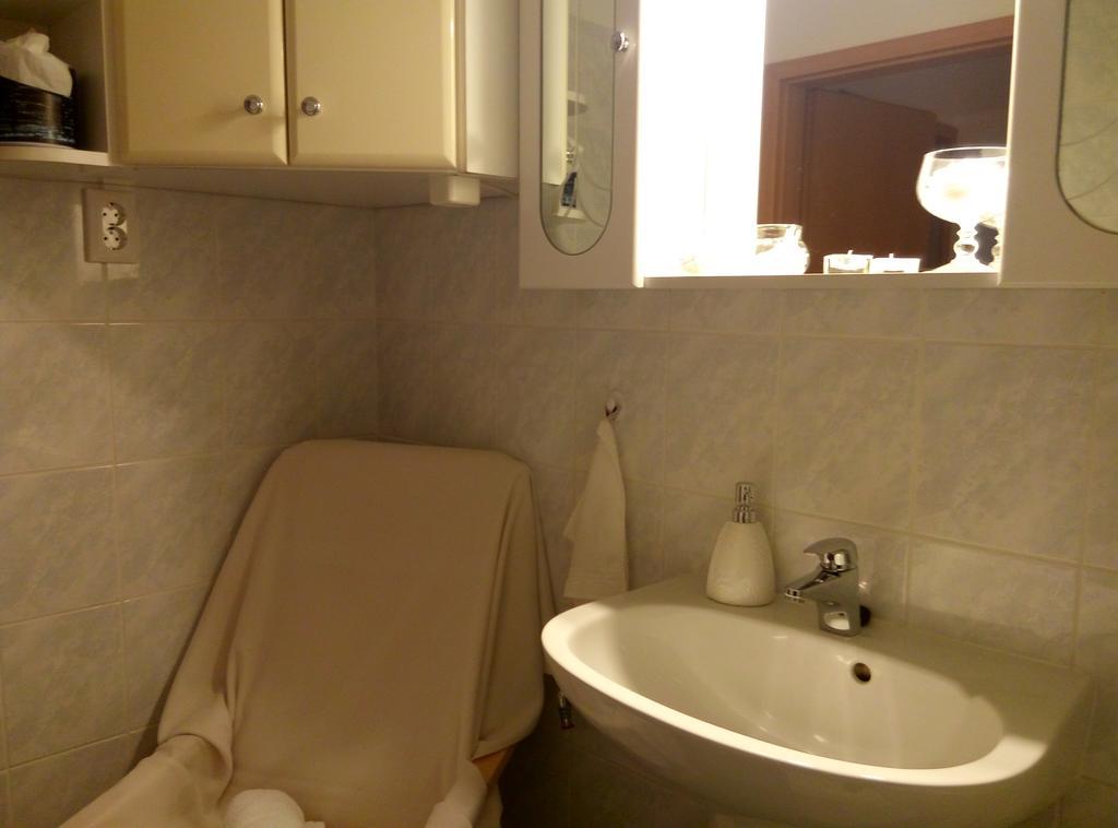 Debrecenter Apartman Экстерьер фото